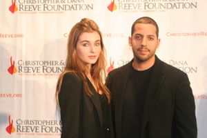 David Blaine and guest
@ BroadwayWorld David Blaine and guest
Photo