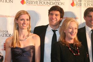 Matthew Reeve, Alexandra Reeve Givens, Will Reevwa and Meryl Streep @ BroadwayWorld Matthew Reeve, Alexandra Reeve Givens, Will Reevwa and Meryl Streep Photo
