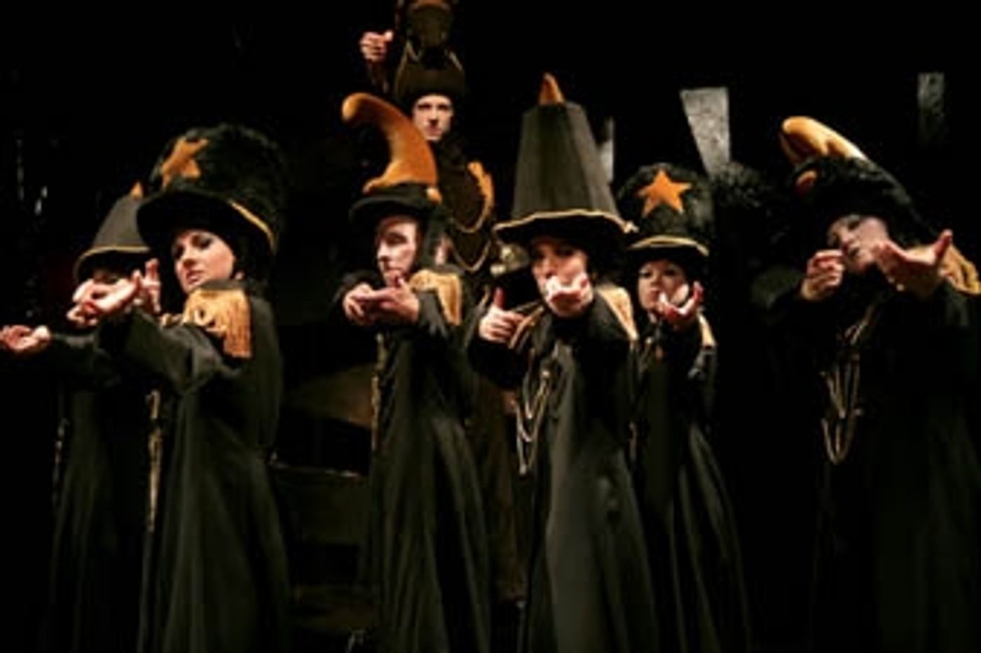 Photo Flash: OH THOSE BEAUTIFUL WEIMAR GIRLS Plays La MaMa E.T.C.  Image