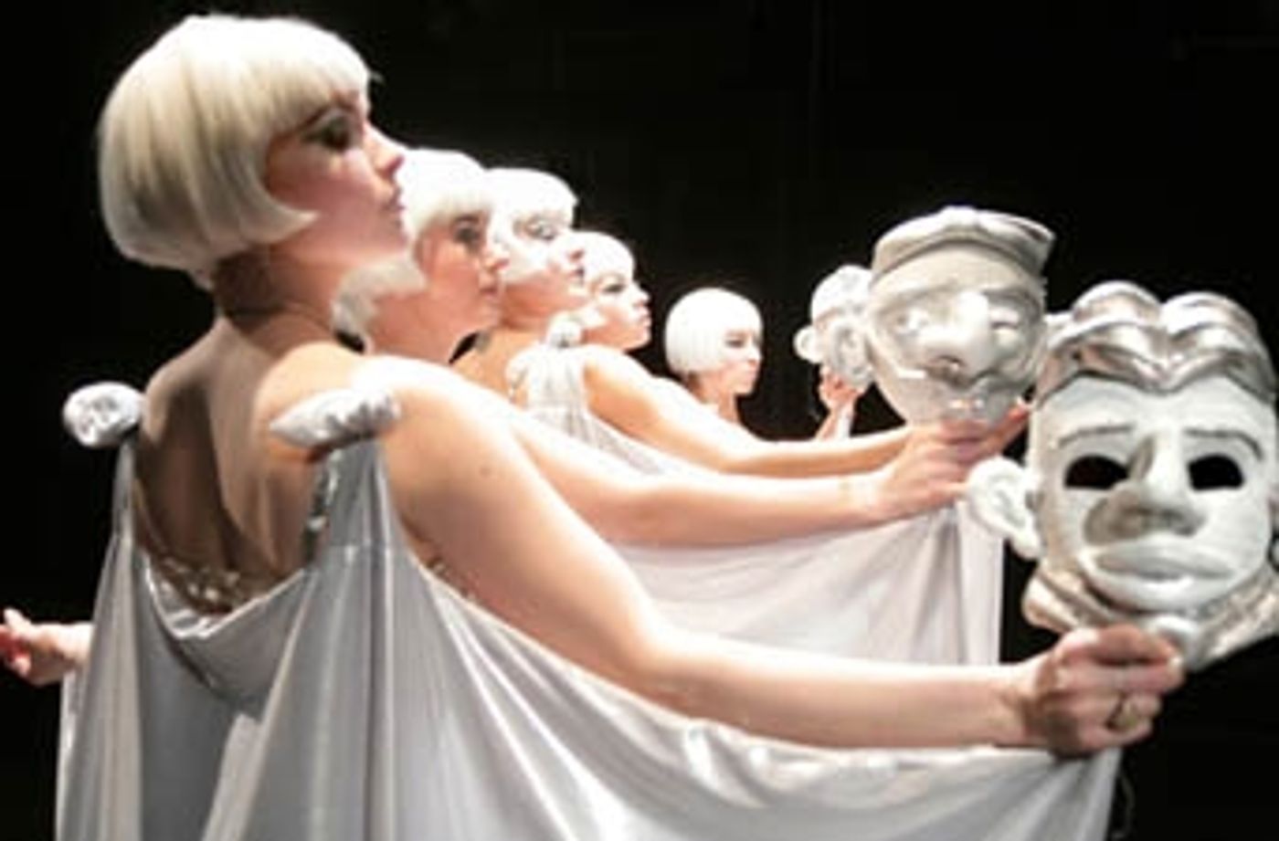 Photo Flash: OH THOSE BEAUTIFUL WEIMAR GIRLS Plays La MaMa E.T.C.  Image