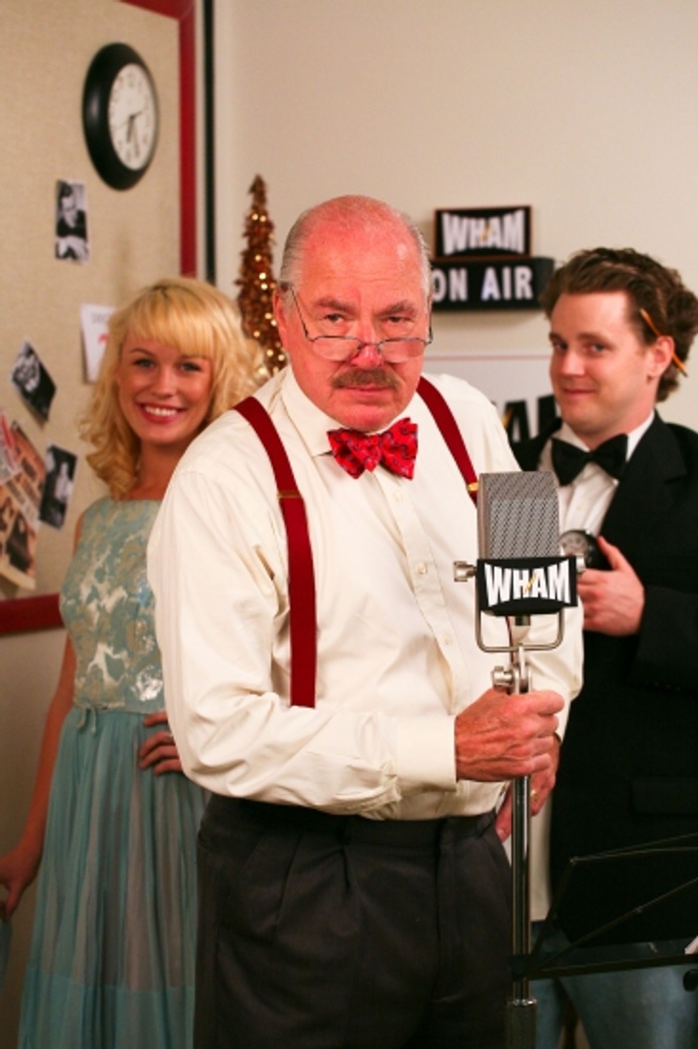 Photo Flash: The 6th Street Playhouse Presents HAM FOR THE HOLIDAYS, 12/4-12/20  Image