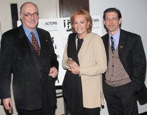 Simon Jones, Cynthia Harris, Scott Alan Evans @ BroadwayWorld Simon Jones, Cynthia Harris, Scott Alan Evans Photo
