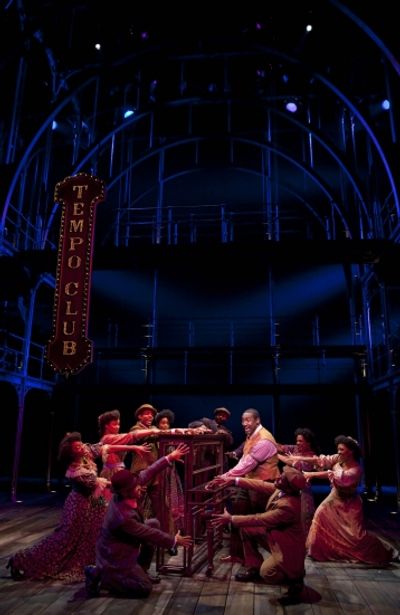 Quentin Earl Darrington and ensemble Photo