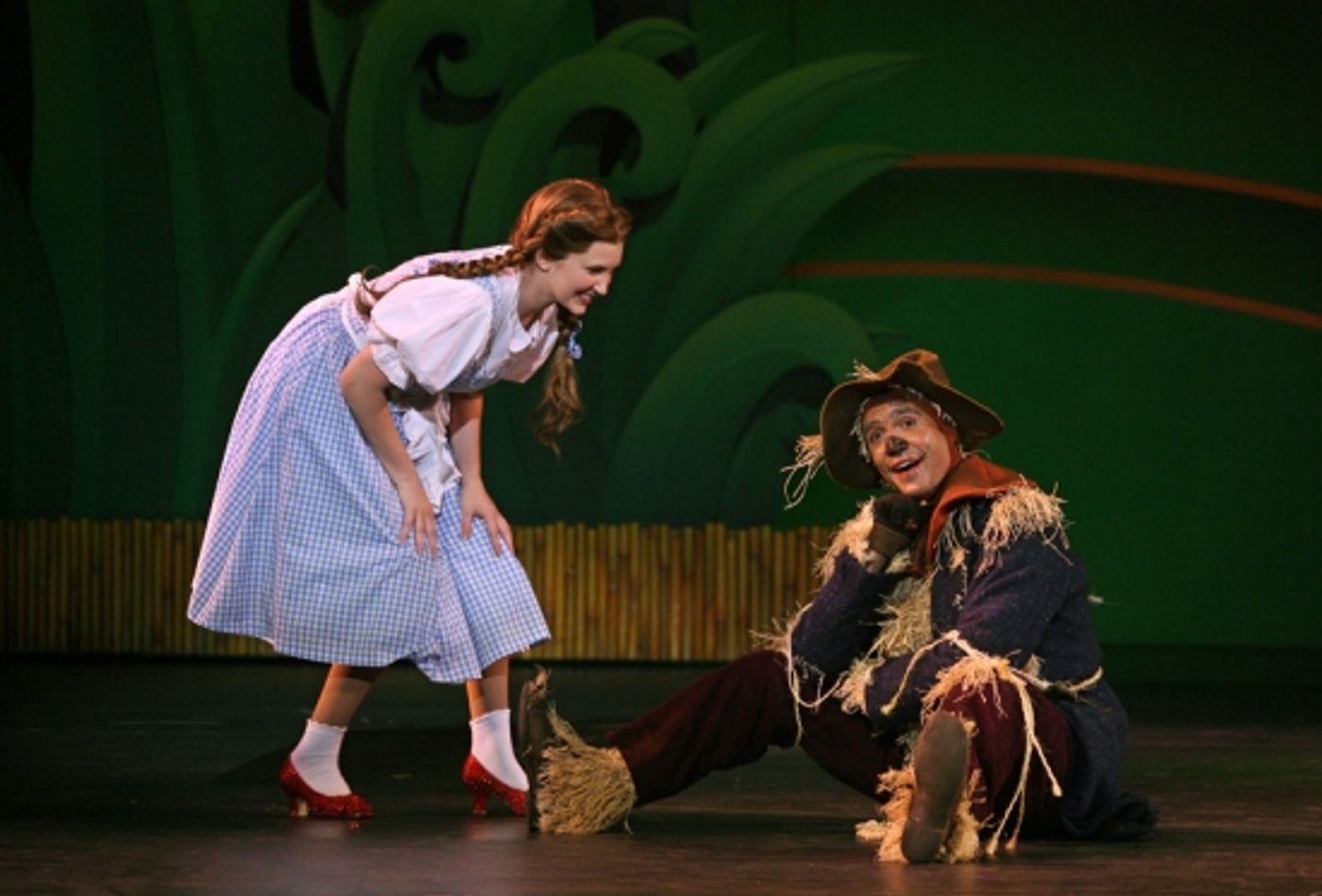 Photo Flash: THE WIZARD OF OZ National Tour Hits the Lyric Opera House!  Image