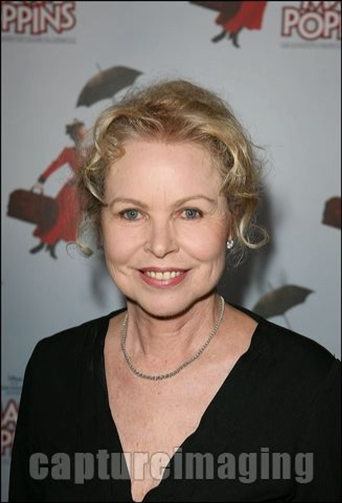 Photo Flash: MARY POPPINS Ahmanson Theatre Opening Photo Flash: MARY POPPINS Ahmanson Theatre Opening Image