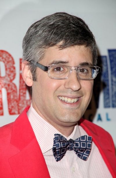 Mo Rocca Photo