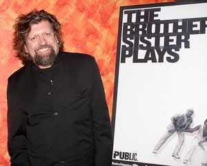 Oskar Eustis Photo
