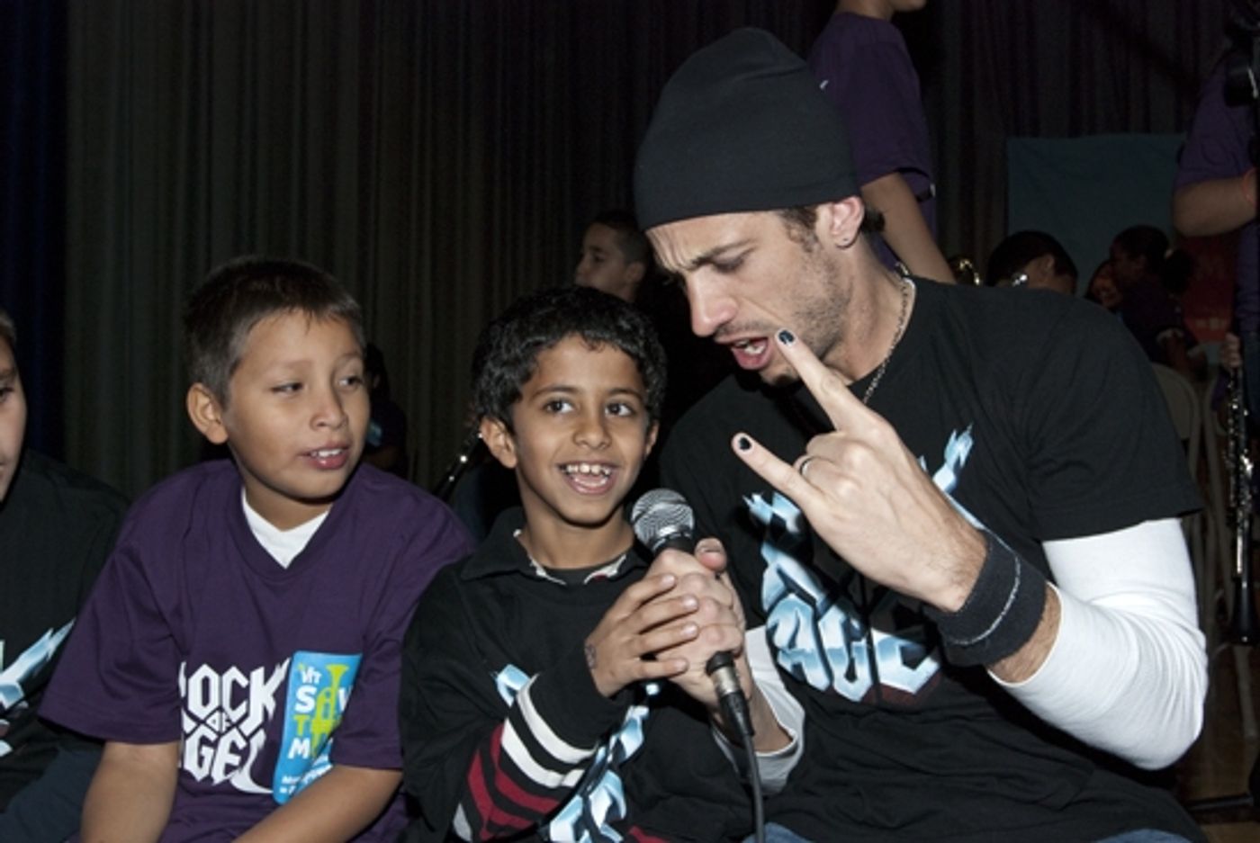 Photo Coverage: ROCK OF AGES and VH1 Save The Music Visit PS/IS 111  Image