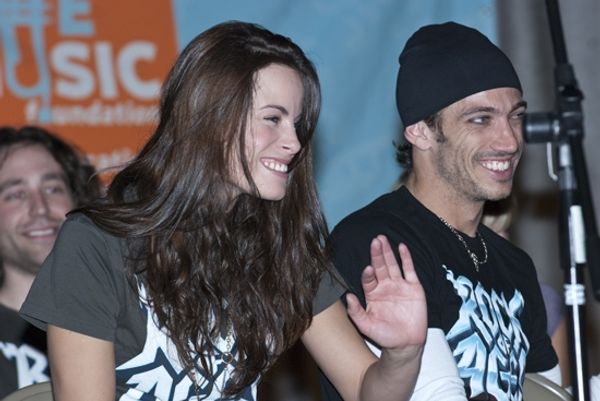 Katherine Tokarz and James Carpinello Photo