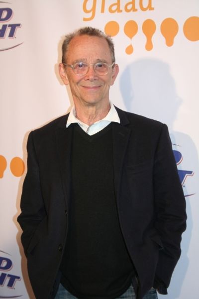 Joel Grey Photo