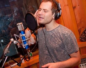 Chad Kimball @ BroadwayWorld Chad Kimball Photo