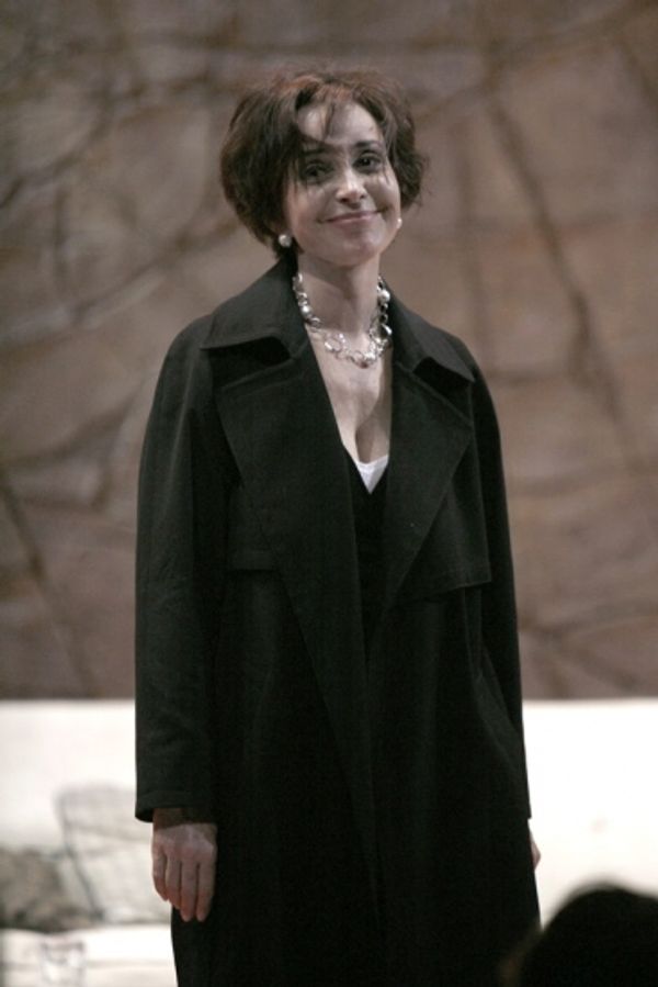 Annie Potts Photo