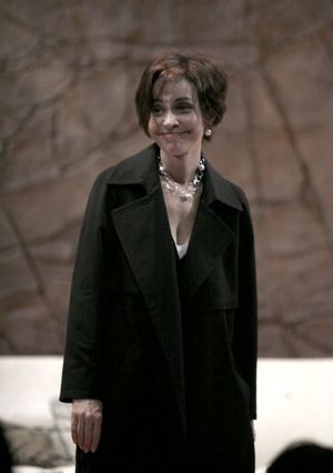 Annie Potts Photo