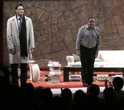 Jimmy Smits and Ken Stott Photo