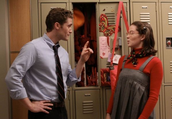 Will (Mathew Morrison, L) offers advice to Suzy Peppers (guest star Sarah Drew, R) Photo