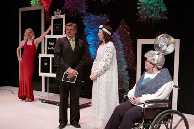 Marianna Bassham and cast
 Photo