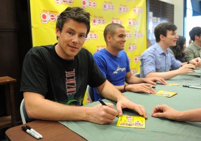 Cory Monteith, Mark Salling, Chris Colfer, Jenna Ushkowitz and Kevin McHale Photo