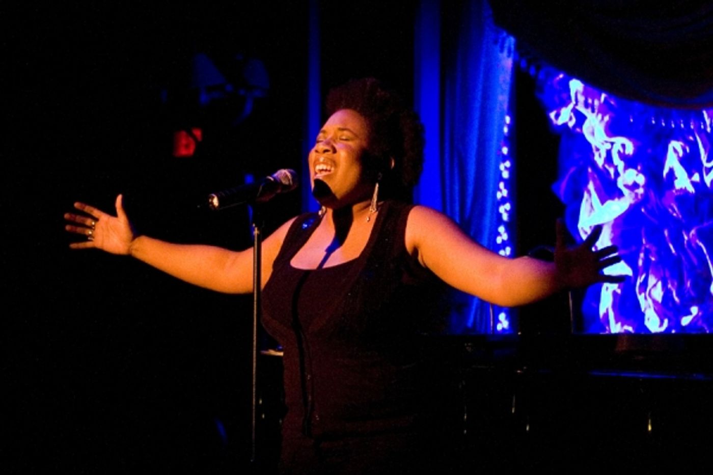 Photo Flash: Melinda Doolittle Debuts at FEINSTEIN'S  Image