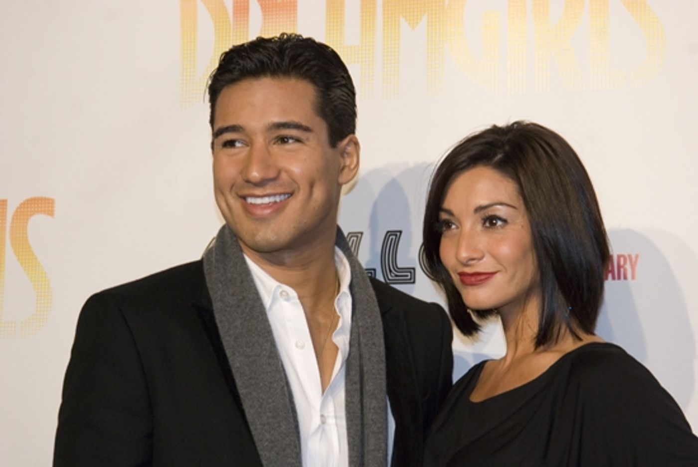 Photo Coverage: Opening Night of DREAMGIRLS at the Apollo Red Carpet  Image