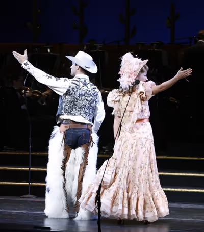 Chris Diamantopoulos & Becki Newton Photo