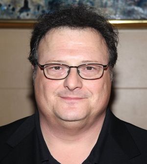 Wayne Knight Photo