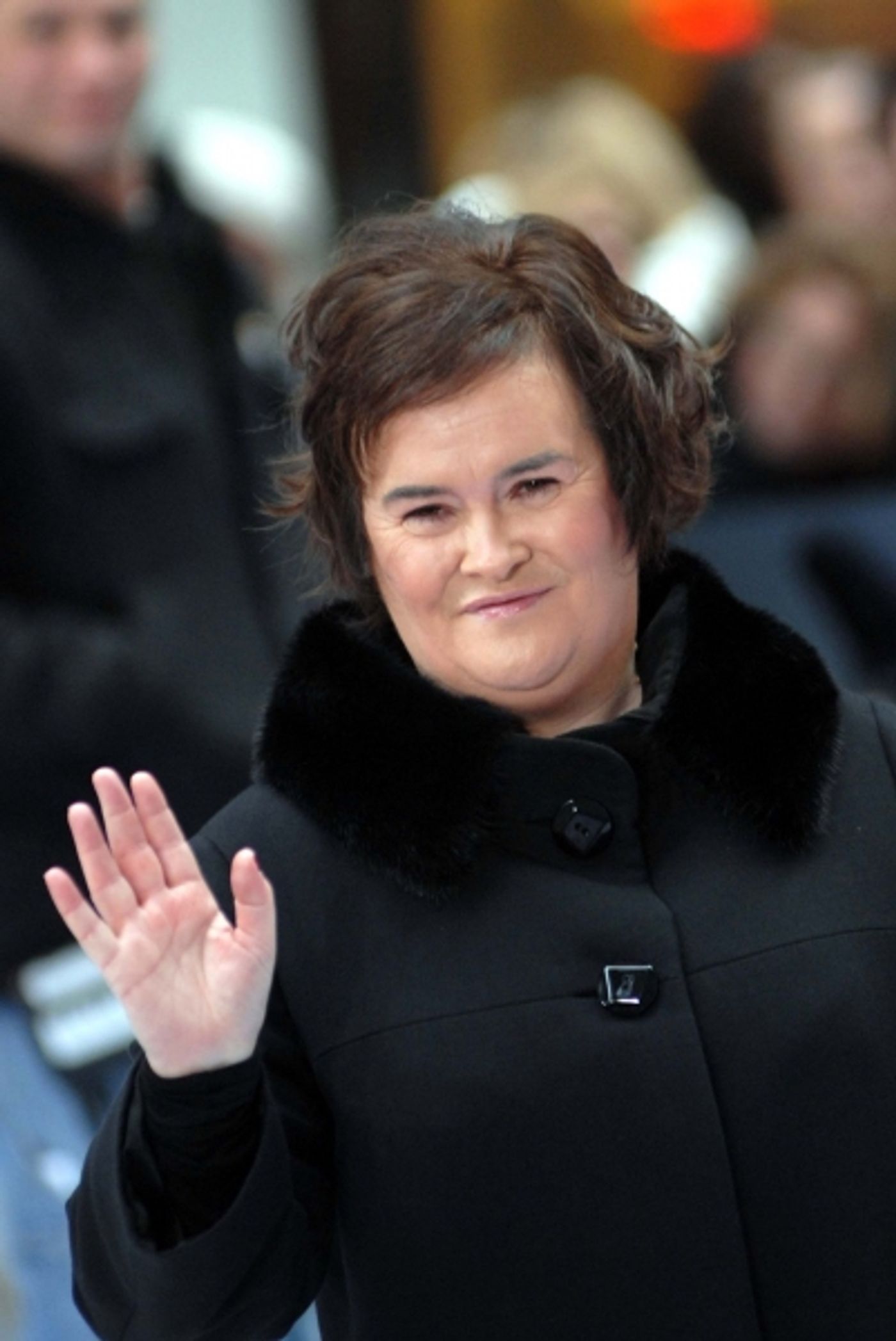 Photo Coverage: Susan Boyle Sings on NBC's Today Show  Image