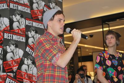 Taylor Trensch, Steffi D. Photo