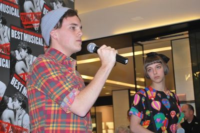 Taylor Trensch, Steffi D. Photo