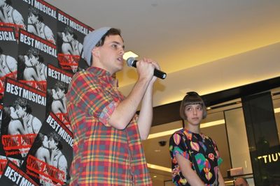 Taylor Trensch, Steffi D. Photo