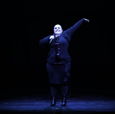 Nikki Blonsky Photo