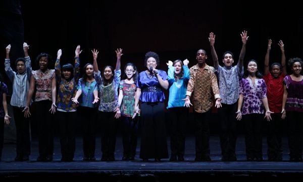 Melinda Doolittle & Rosie's Broadway Kids Photo