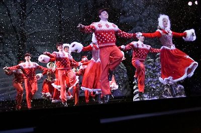 Joseph Medeiros, Kelly Sheehan and the ensemble Photo
