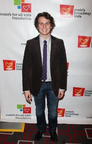 Jonathan Groff Photo
