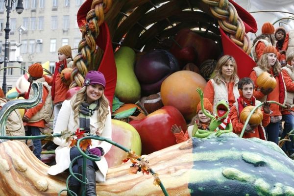 Tiffany Thornton Photo