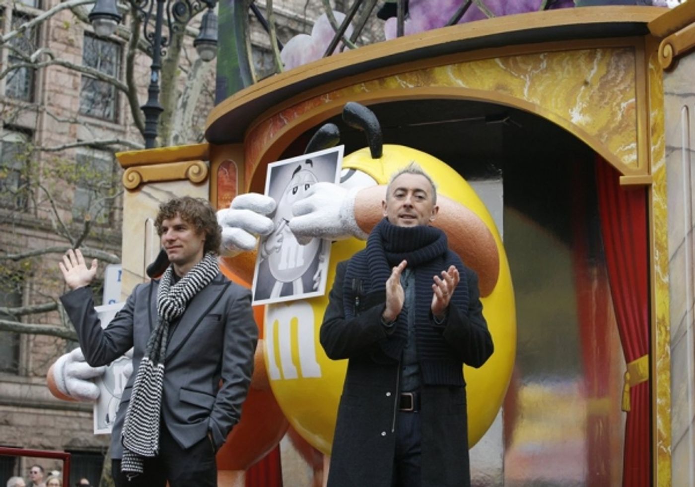 Photo Coverage: The 83rd Edition of the 'Macy's Thanksgiving Day Parade' - The Men  Image