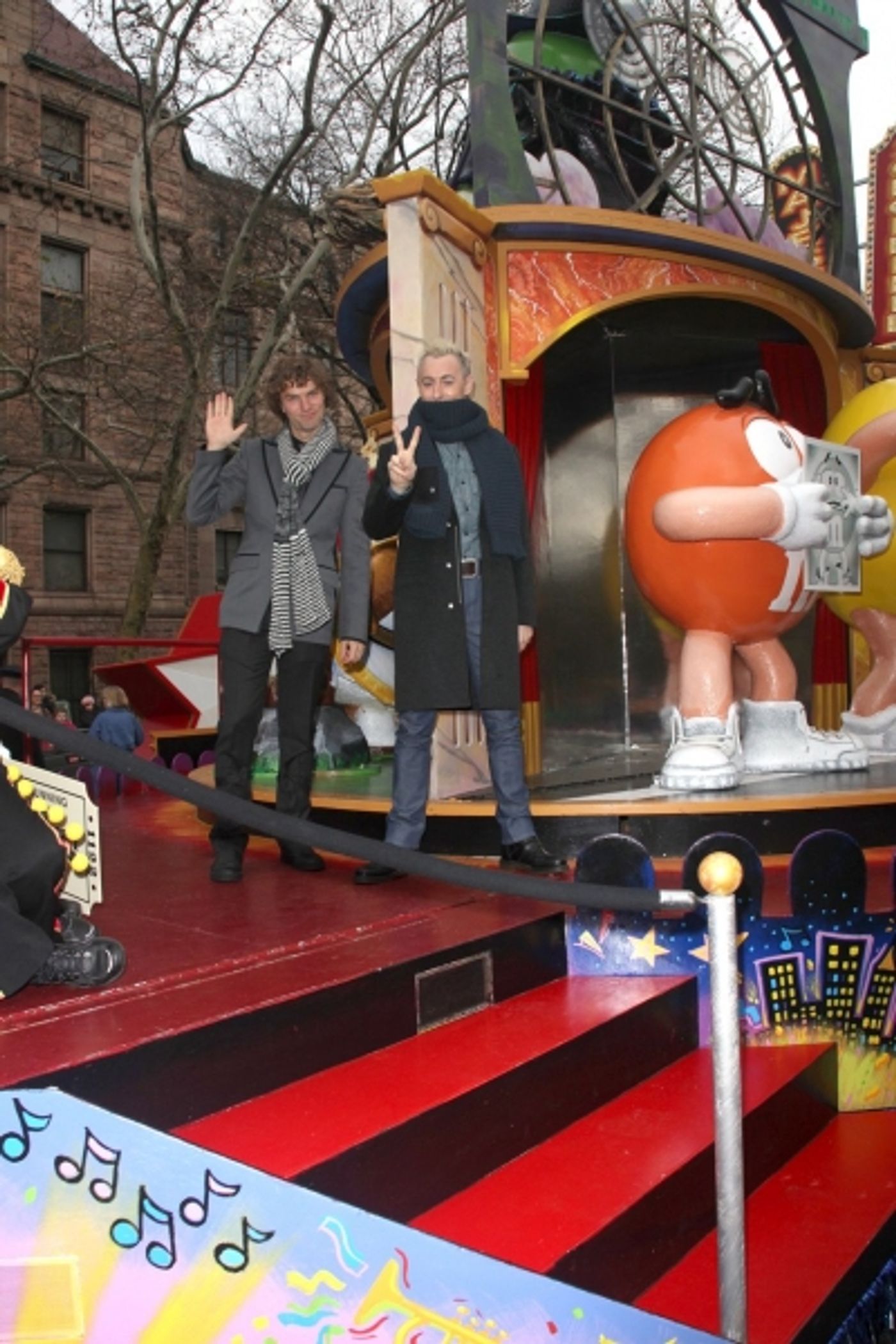 Photo Coverage: The 83rd Edition of the 'Macy's Thanksgiving Day Parade' - The Men  Image