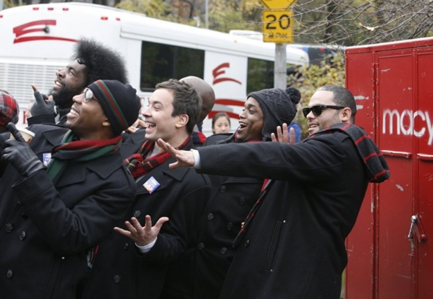 Photo Coverage: The 83rd Edition of the 'Macy's Thanksgiving Day Parade' - The Men  Image