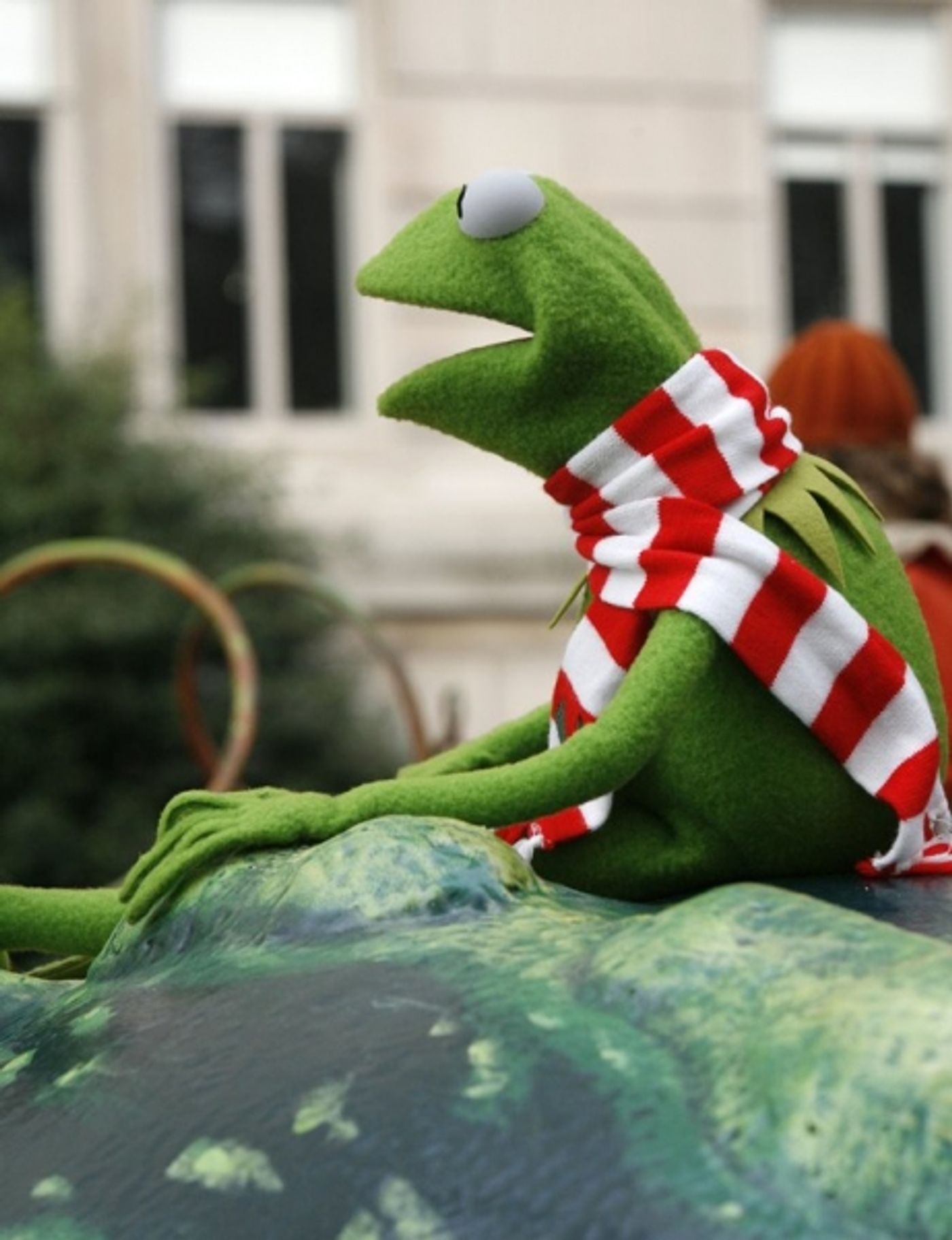 Photo Coverage: The 83rd Edition of the 'Macy's Thanksgiving Day Parade' - The Men  Image