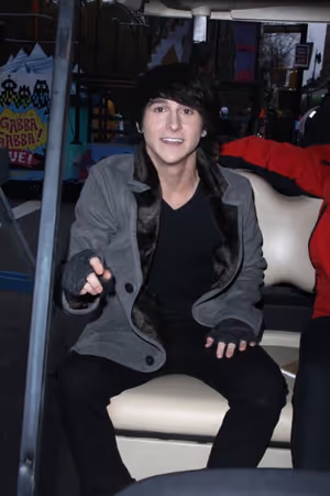 Mitchell Musso Photo
