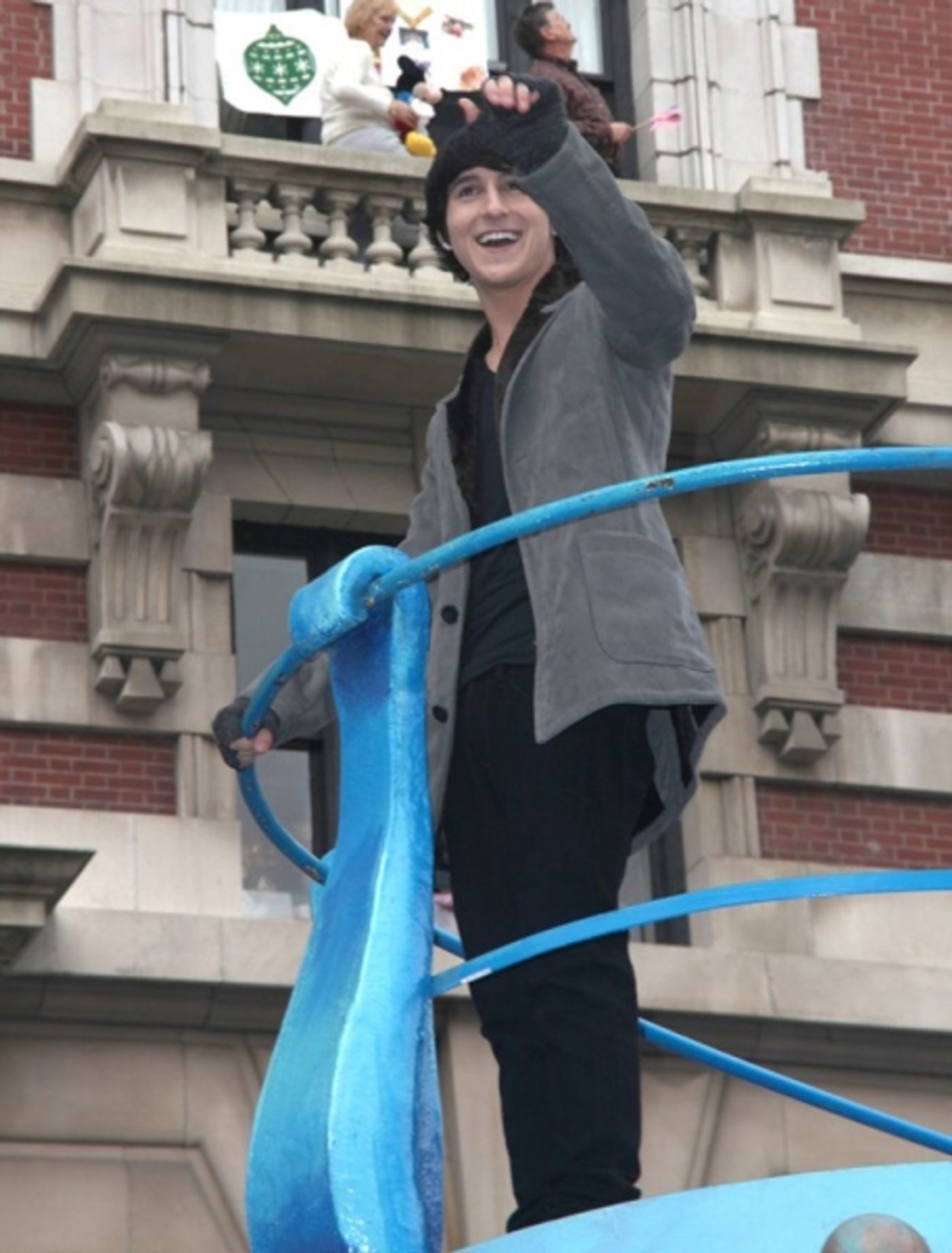 Photo Coverage: The 83rd Edition of the 'Macy's Thanksgiving Day Parade' - The Men  Image