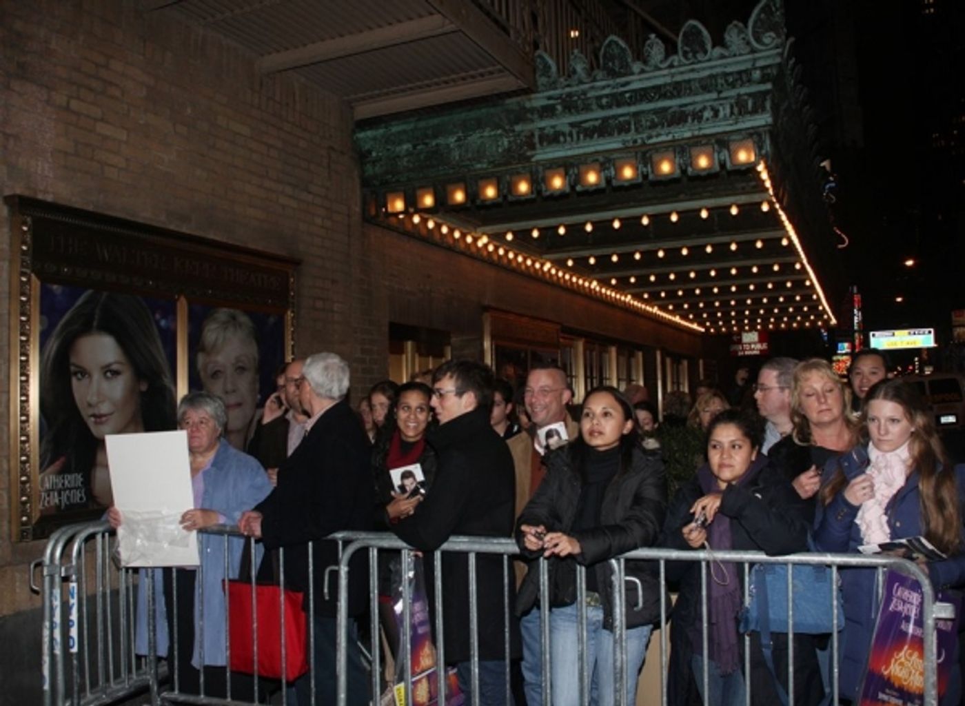 Photo Exclusive: The Starry Cast of A LITTLE NIGHT MUSIC at the Walter Kerr Theatre  Image