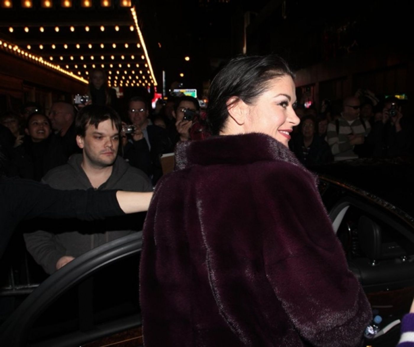 Photo Exclusive: The Starry Cast of A LITTLE NIGHT MUSIC at the Walter Kerr Theatre  Image