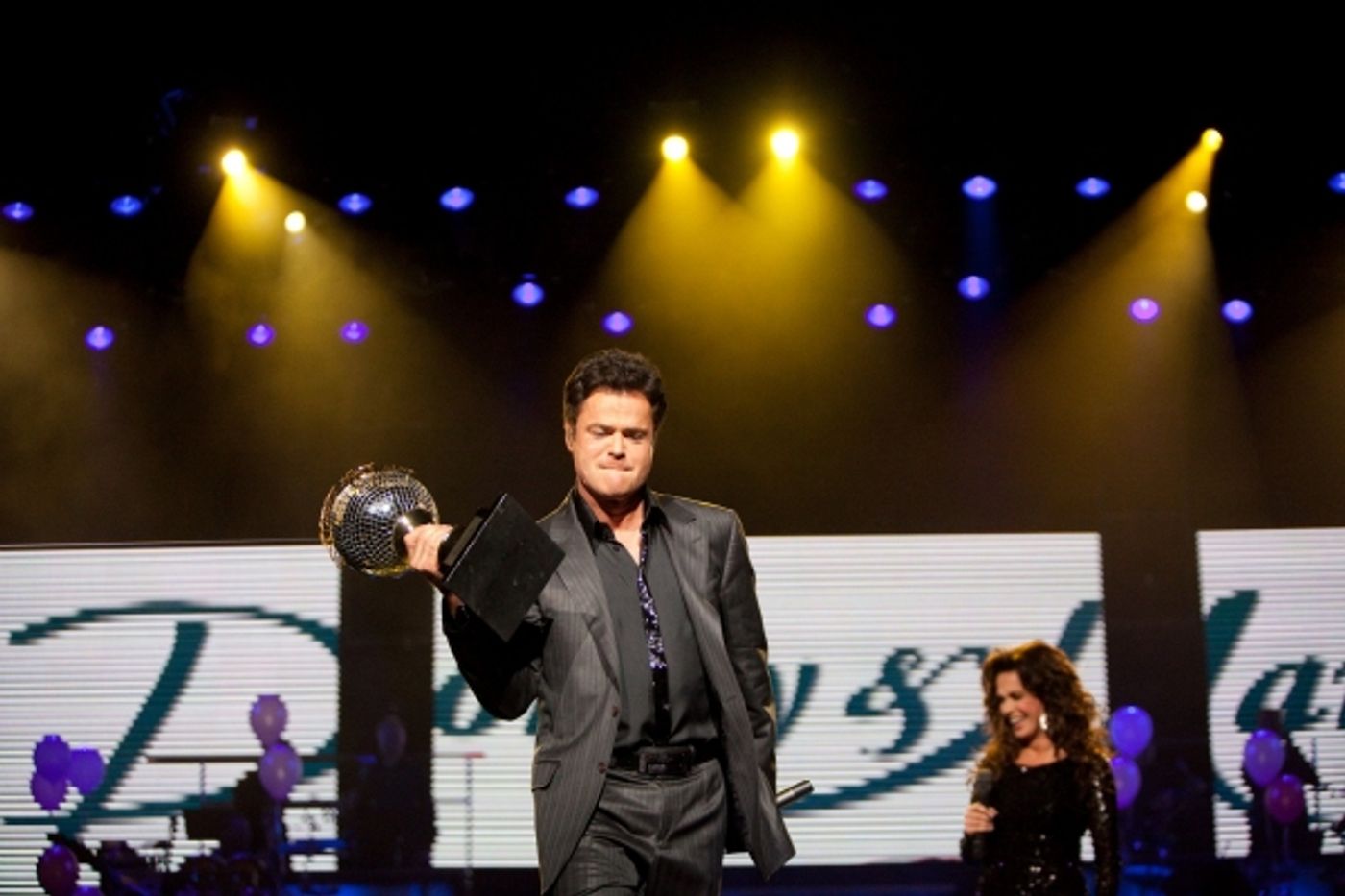 Photo Coverage: Donny Osmond Celebrates 'Dancing with the Stars' Win at the Donny & Marie Show  Image