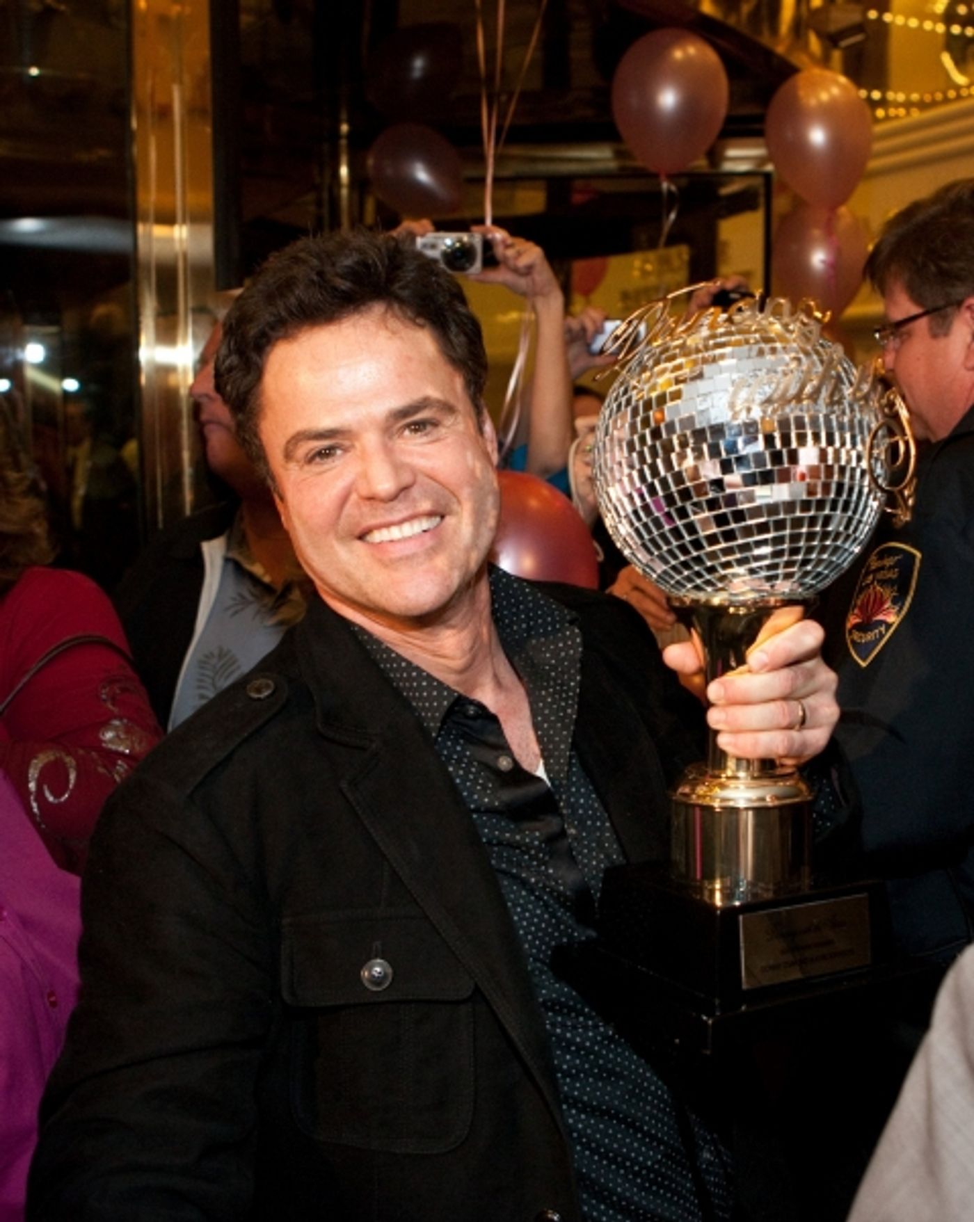 Photo Coverage: Donny Osmond Celebrates 'Dancing with the Stars' Win at the Donny & Marie Show  Image