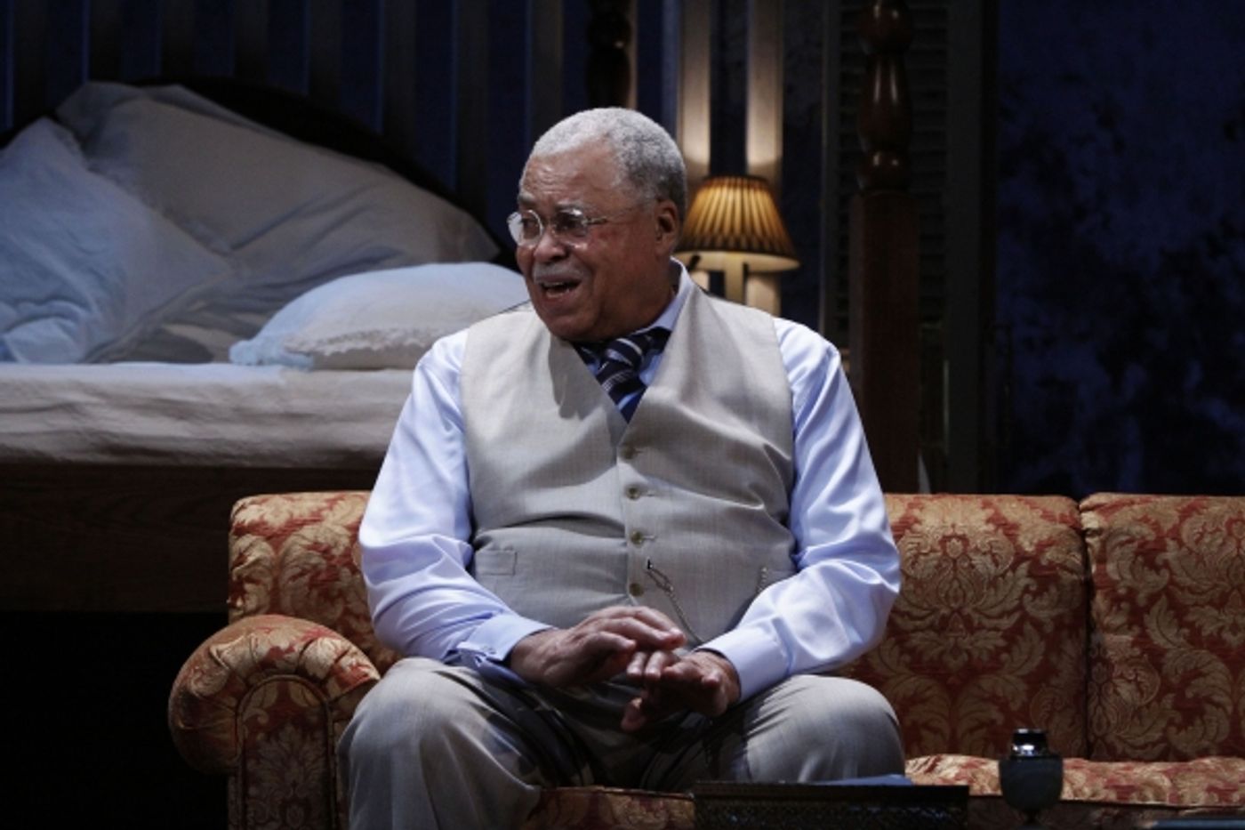 Photo Flash: The Cast of CAT ON A HOT TIN ROOF at the Novello Theatre  Image