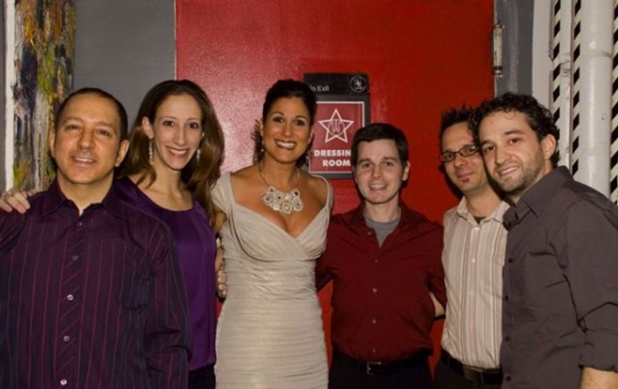 Photo Flash: Stephanie J. Block Performs at Birdland in XOXOXMas Image