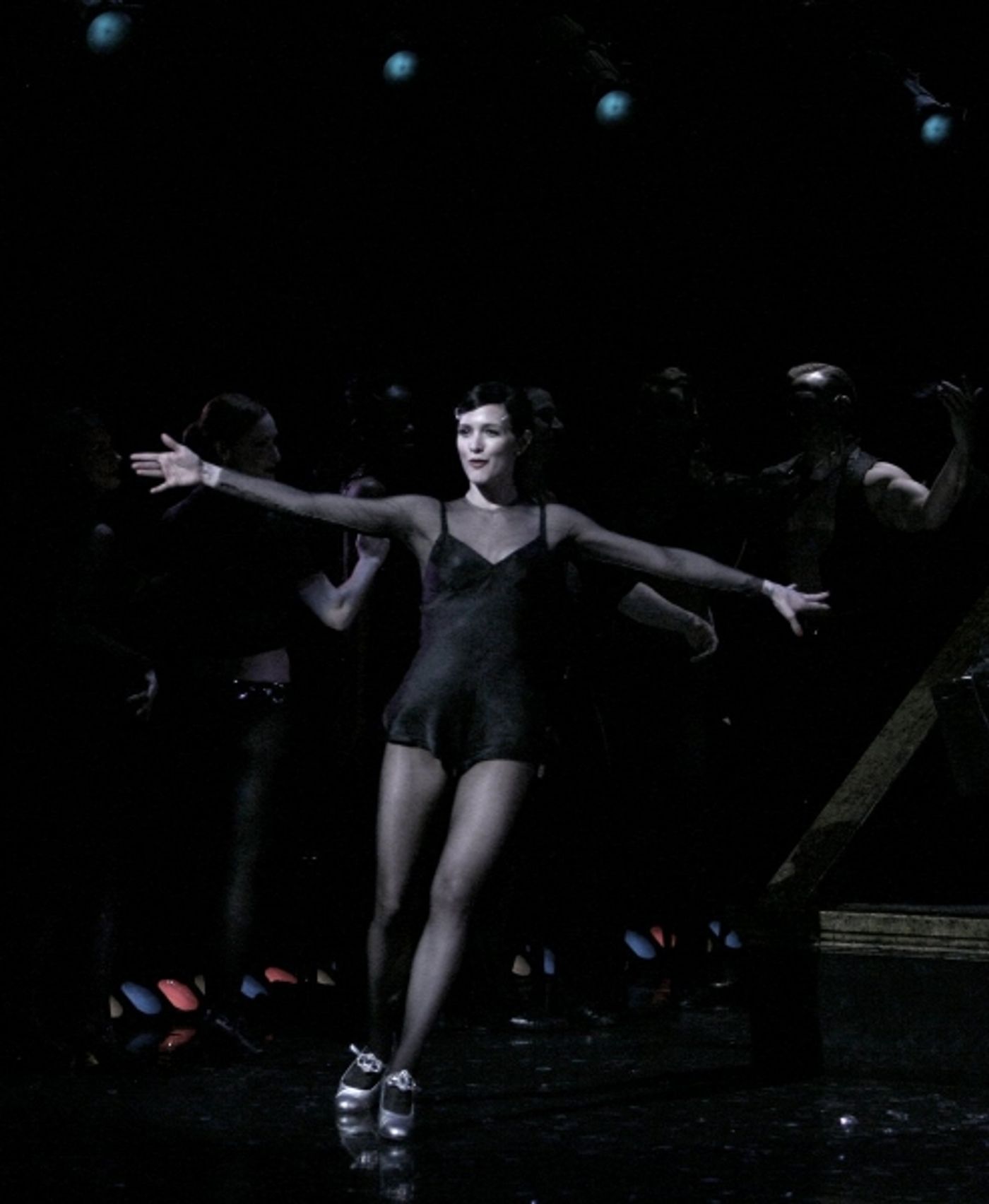 Photo Coverage: Ashlee Simpson-Wentz Debuts in CHICAGO! Photo Coverage: Ashlee Simpson-Wentz Debuts in CHICAGO! Image