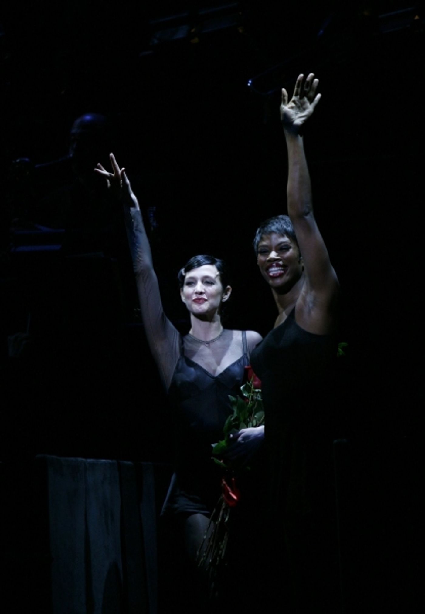 Photo Coverage: Ashlee Simpson-Wentz Debuts in CHICAGO! Photo Coverage: Ashlee Simpson-Wentz Debuts in CHICAGO! Image