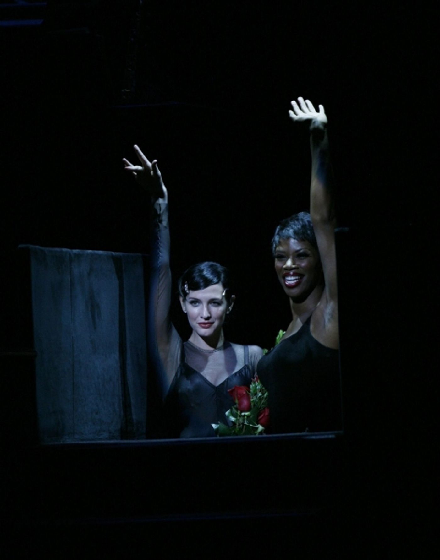 Photo Coverage: Ashlee Simpson-Wentz Debuts in CHICAGO! Photo Coverage: Ashlee Simpson-Wentz Debuts in CHICAGO! Image