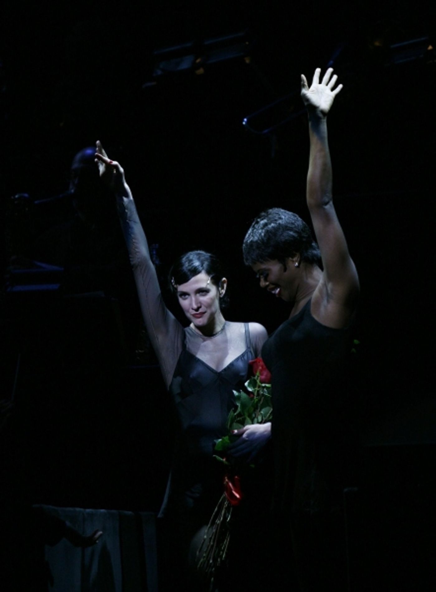 Photo Coverage: Ashlee Simpson-Wentz Debuts in CHICAGO! Photo Coverage: Ashlee Simpson-Wentz Debuts in CHICAGO! Image